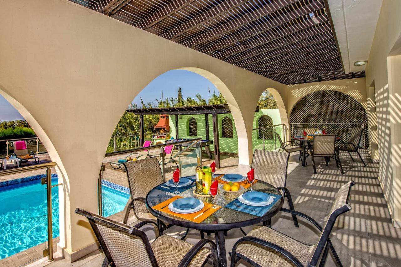 Villa Danae Coral Bay By Villa Plus Péjia Kültér fotó